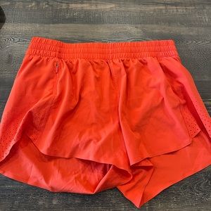 Athleta Orange Hustle 3” Short Size Small For Sale!